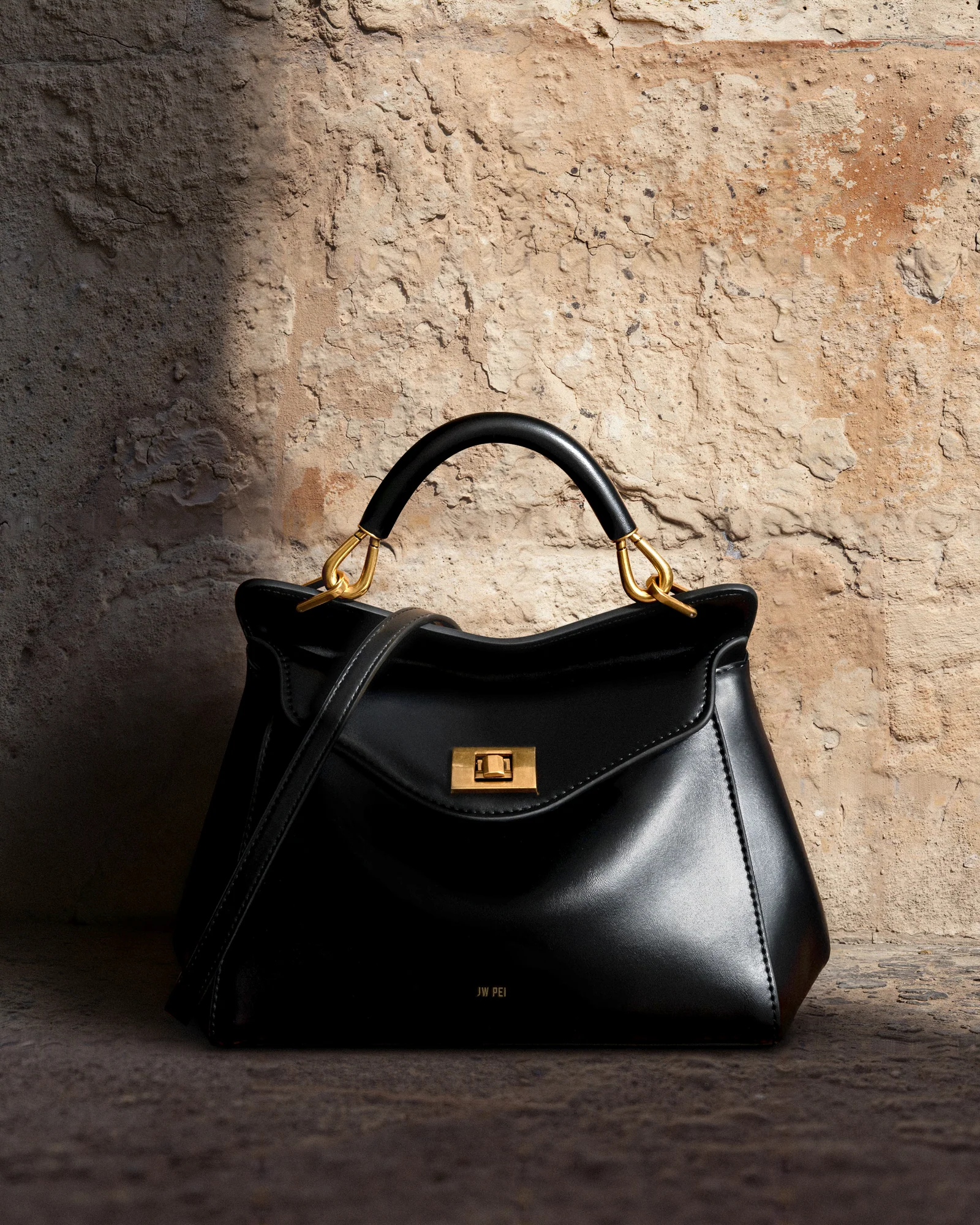 Effortless Style, Empowering Fashion